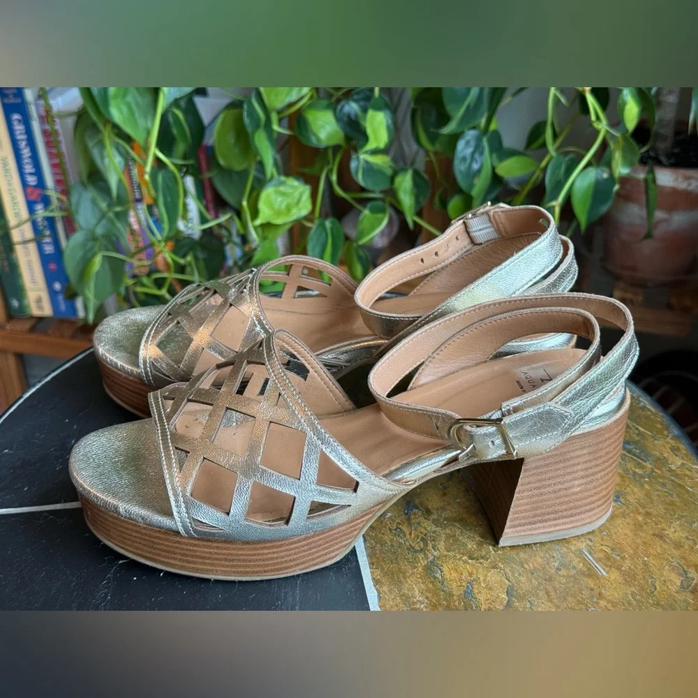 AQUATALIA Gold Platform Sandals‎ SIZE 9